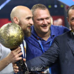 Дибиров ќе се бори против поранешниот тренер за најдобро лево крило во историјата на „мечките“