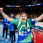 Новак херој на Словенија, Сигурдсон со деби победа на клупата на „коцкестите“