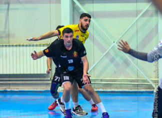 ДЕНЕСКА НА ТЕРЕНИТЕ: Вардар Неготино на гости кај Шампион, Текстилец го чека Овче Поле