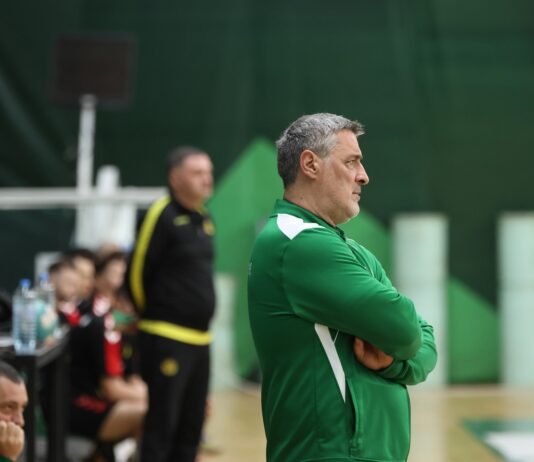 Зарков: Не зависи се од нас, но шанси за плеј-оф имаме