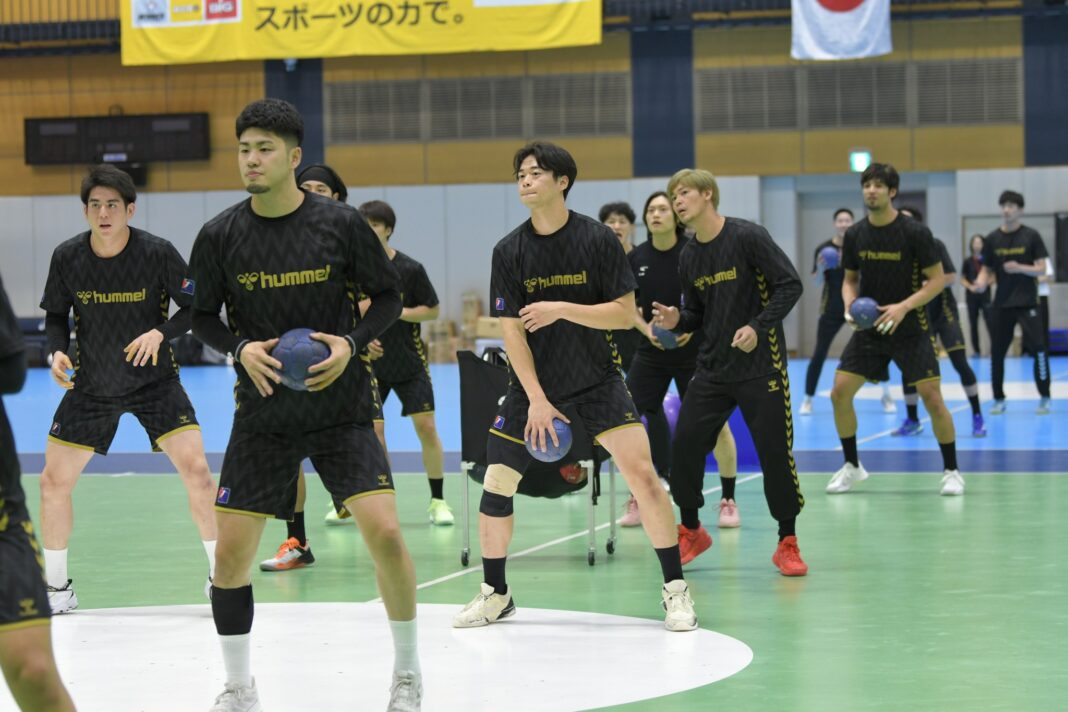 Јапонија без најдобрите и со еден интернационалец против Македонија