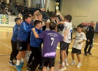 Младите ракометари на Динг од Струга со злато се вратија од Лесковац