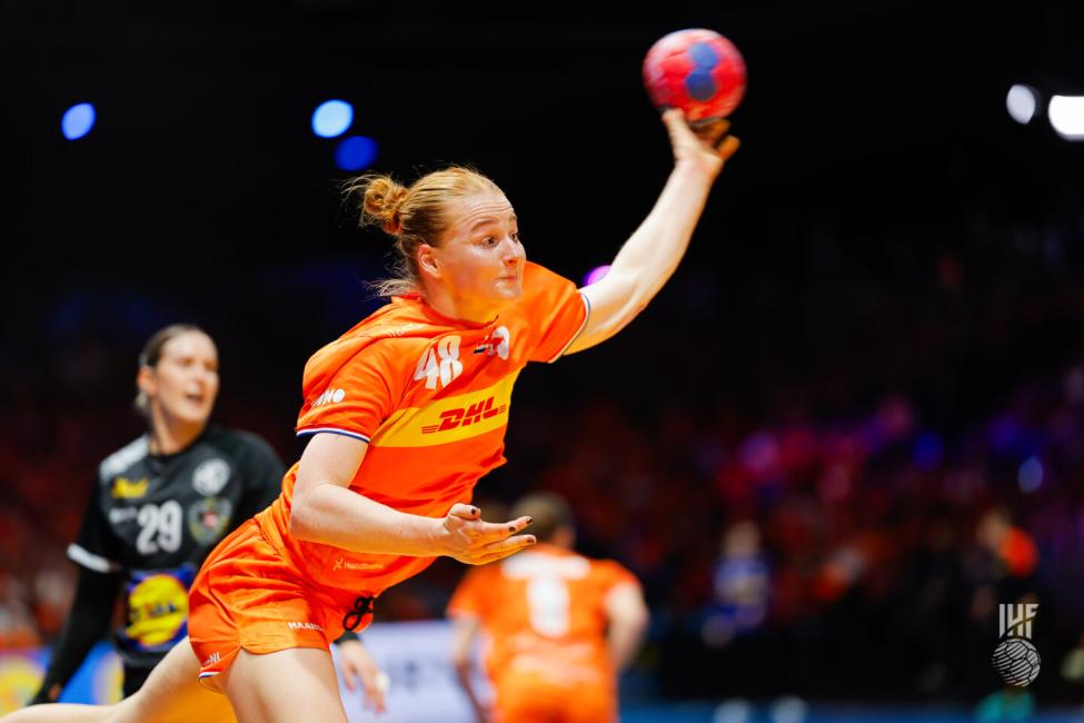 СП 2025: Шпанија со голем пресврт го победи Исланд и остана во трка по ТОП 8