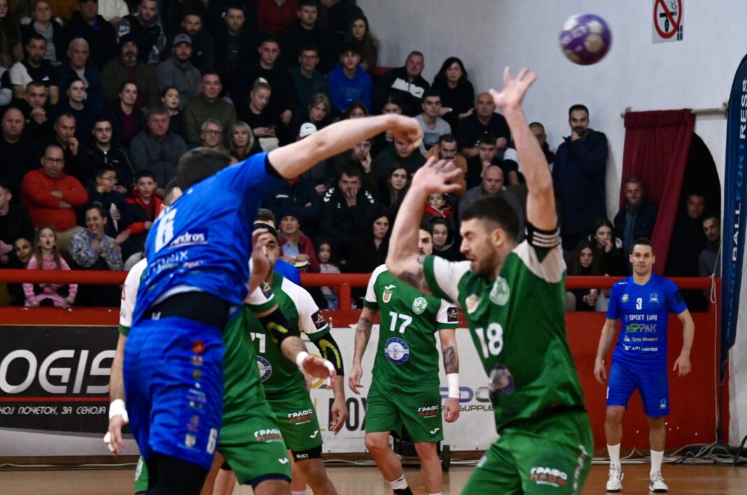 Спектакл во Охрид: Падна шампионот, тврдината одбранета