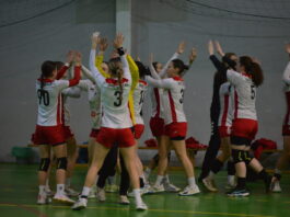 Вардар држи чекор со водечкото трио