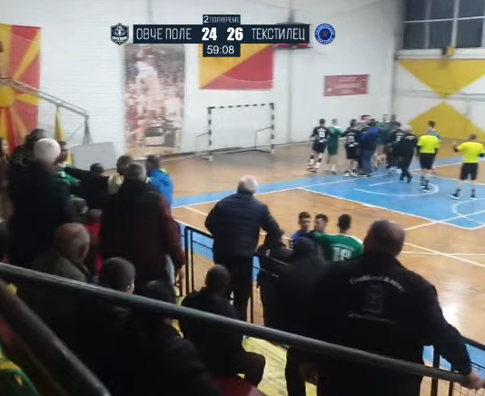 🎥 Соседскиот двобој во Свети Николе заврши со црвени и сини картони!