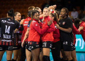 Скандал во Романија: Плати до 12.000 евра од државен буџет?!