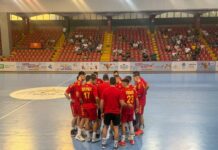 Кадетите ги чекаат четири меча во два дена – ќе играат и во рани зори!