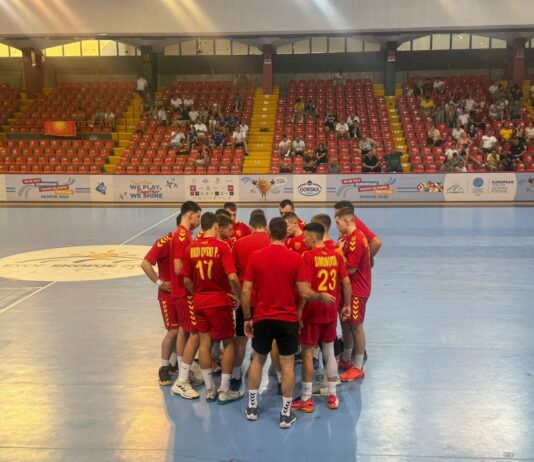 Кадетите ги чекаат четири меча во два дена – ќе играат и во рани зори!