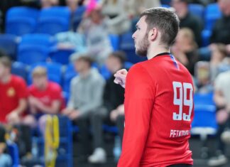 Петковски ја продолжува одличната форма во Полска